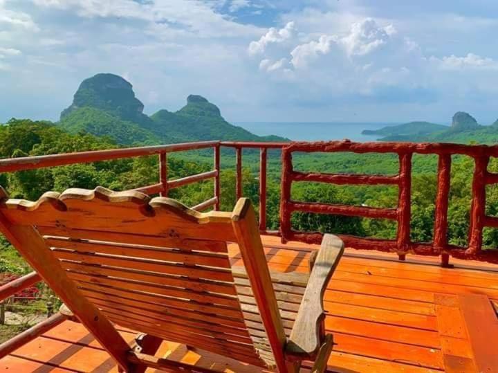 Koh Phaluay Eco Resort Surat Thani Buitenkant foto